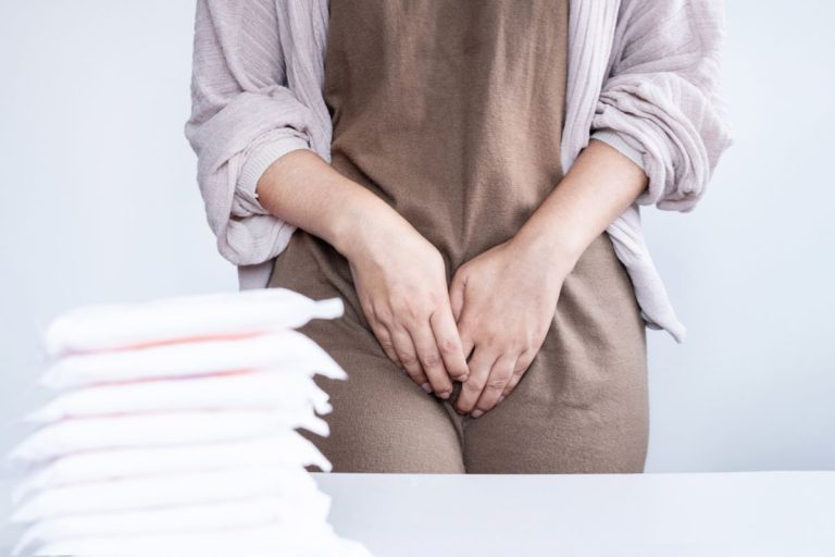 Candidiasis vulvovaginal: qué es, síntomas, diagnóstico, factores de riesgo y tratamiento